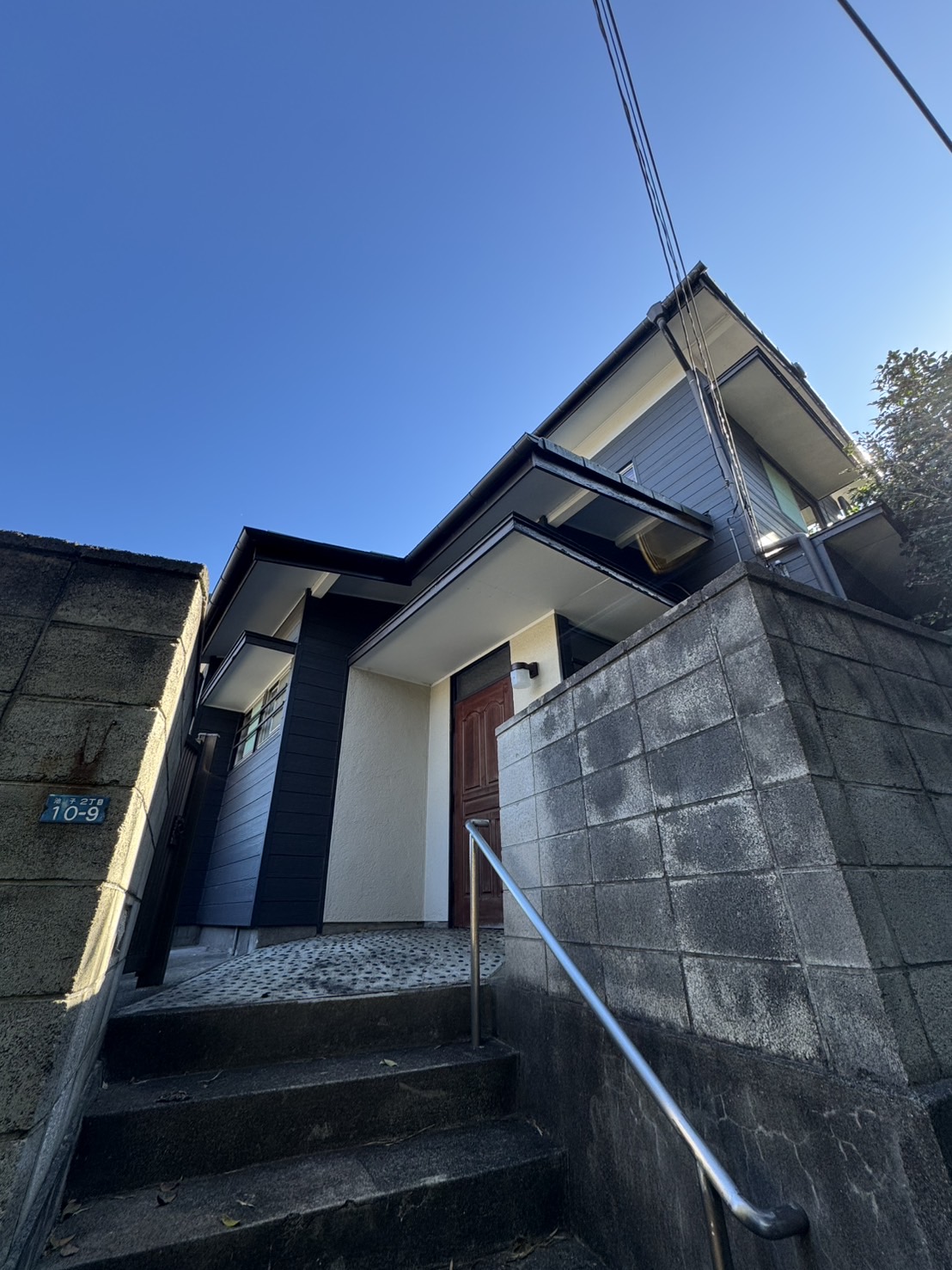 Hilltop Zushi Exterior